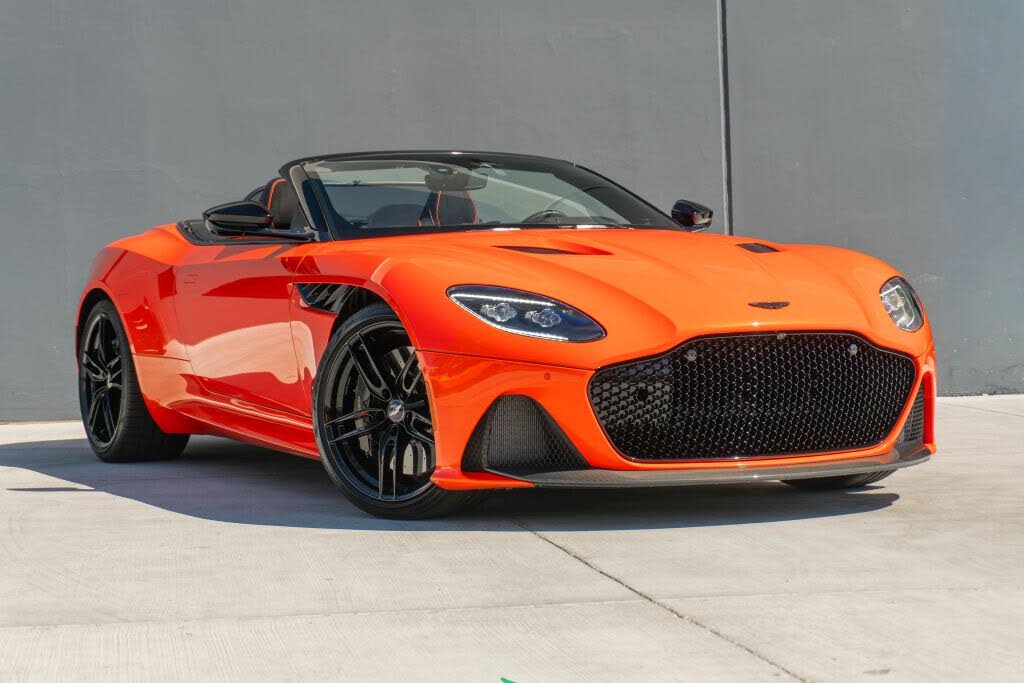 2023 Aston Martin DBS Superleggera Volante RWD photo 6