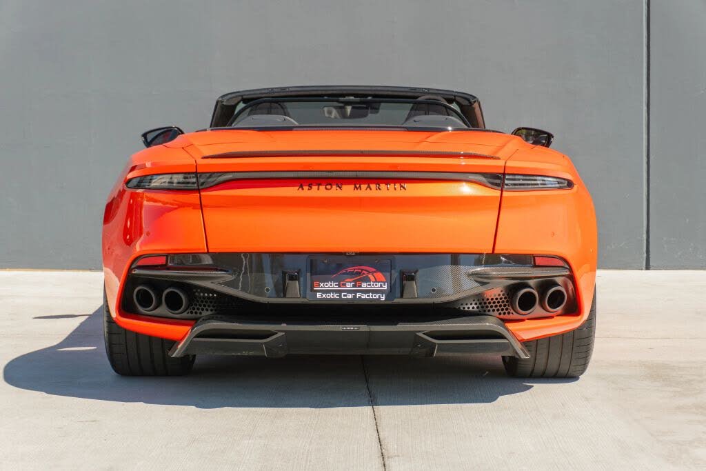 2023 Aston Martin DBS Superleggera Volante RWD photo 8