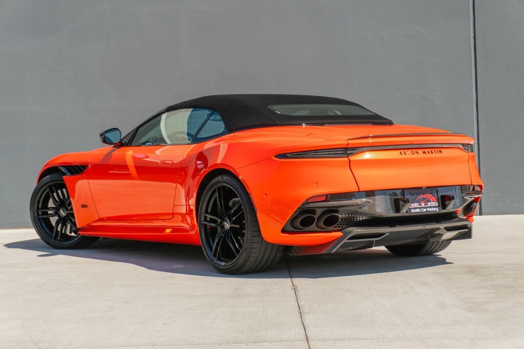 2023 Aston Martin DBS Superleggera Volante RWD photo 10