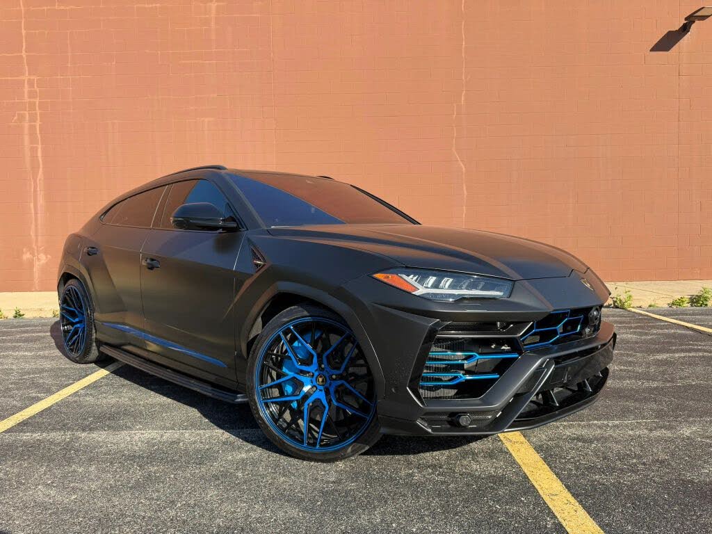 2019 Lamborghini Urus 4WD photo 5