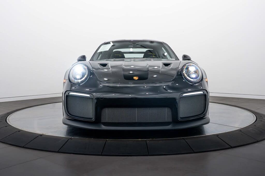 2018 Porsche 911 GT2 RS Coupe RWD photo 10
