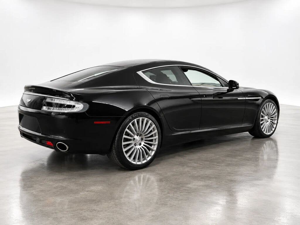 2011 Aston Martin Rapide RWD photo 8