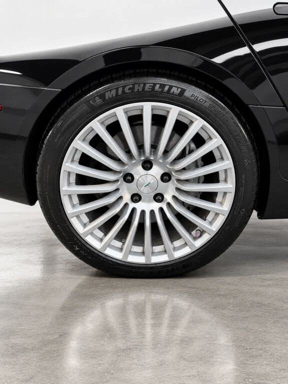 2011 Aston Martin Rapide RWD photo 10