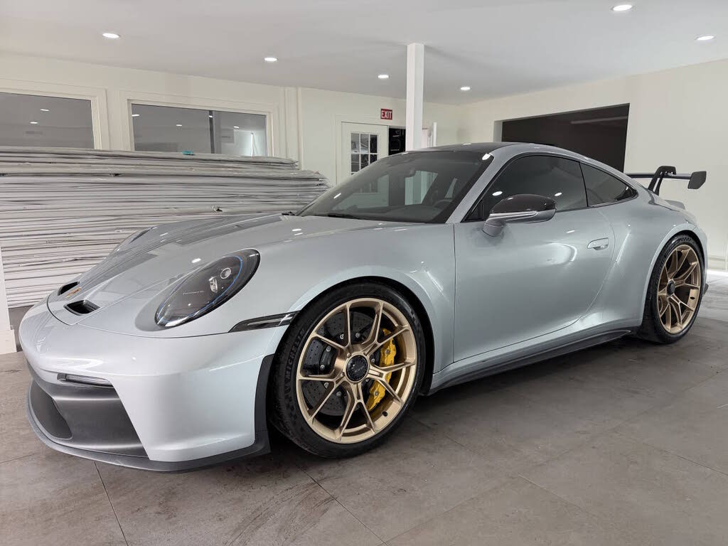 2022 Porsche 911 GT3 Coupe RWD photo 2