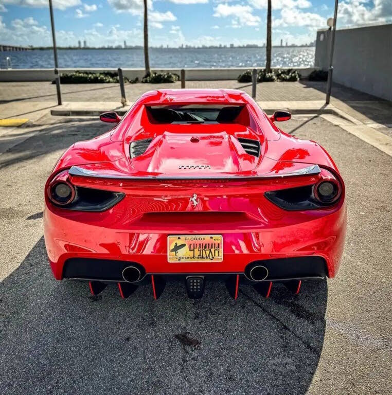 2018 Ferrari 488 Spider RWD photo 14