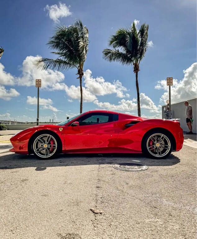 2018 Ferrari 488 Spider RWD photo 16