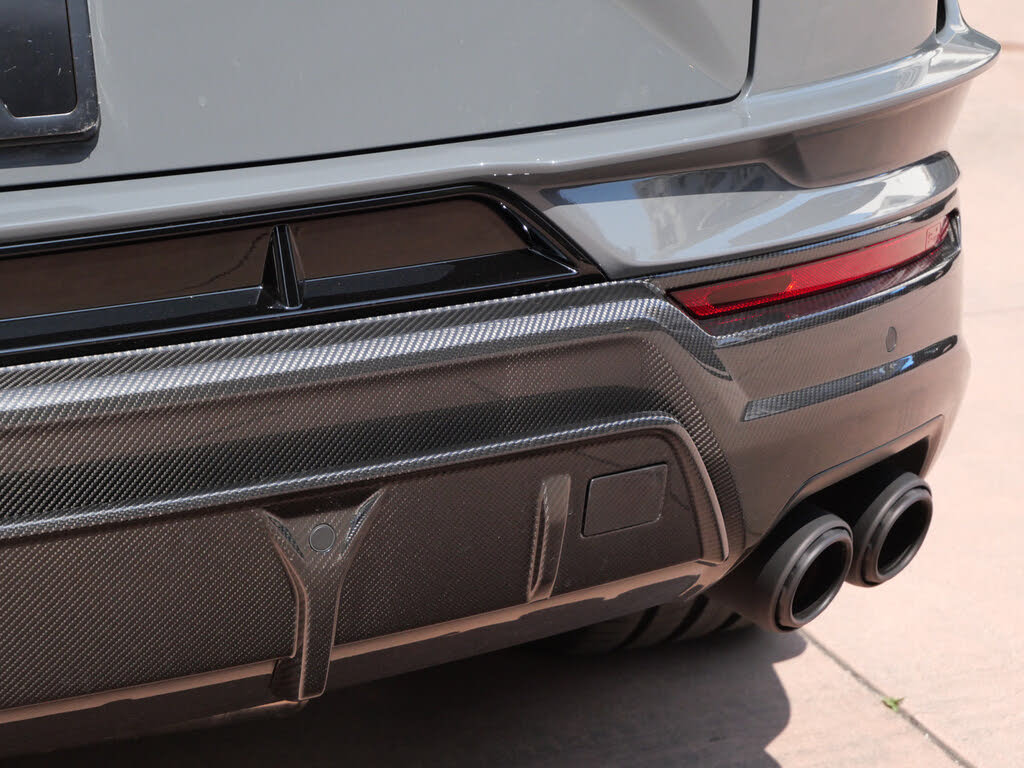 2024 Lamborghini Urus Performante AWD photo 10
