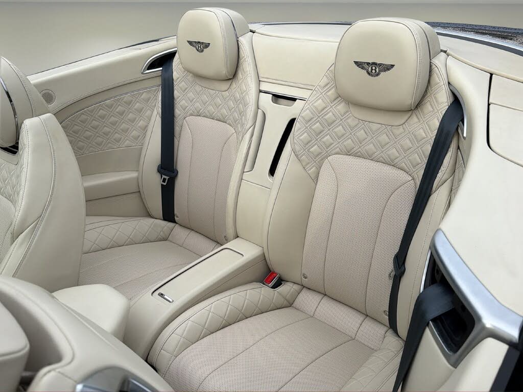 2022 Bentley Continental GTC V8 AWD photo 16