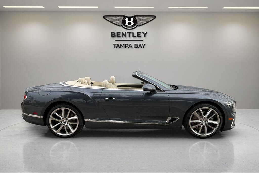 2022 Bentley Continental GTC V8 AWD photo 10