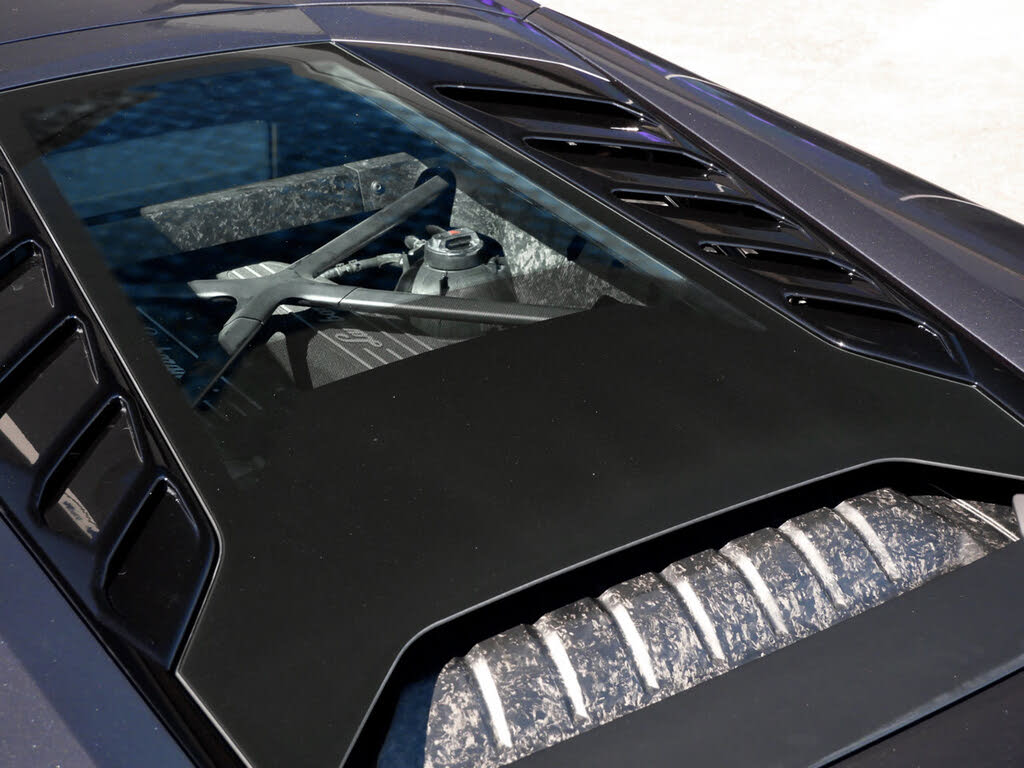 2016 Lamborghini Huracan LP 580-2 photo 10