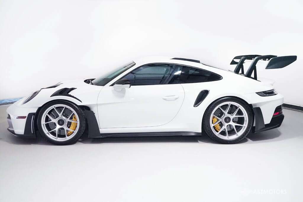 2024 Porsche 911 GT3 RS Coupe RWD photo 4