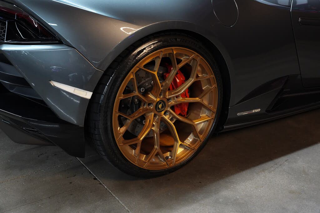 2020 Lamborghini Huracan photo 19
