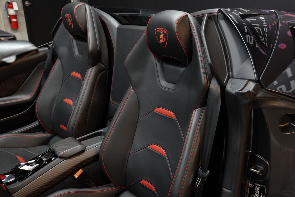 2020 Lamborghini Huracan photo 9