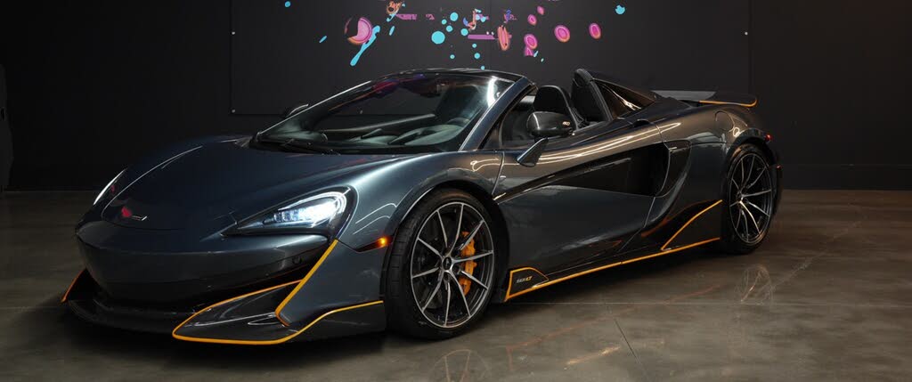 2020 McLaren 600LT Spider RWD photo 2