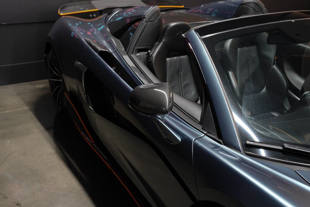 2020 McLaren 600LT Spider RWD photo 14