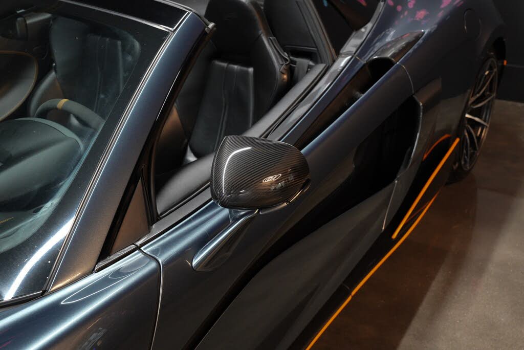 2020 McLaren 600LT Spider RWD photo 15