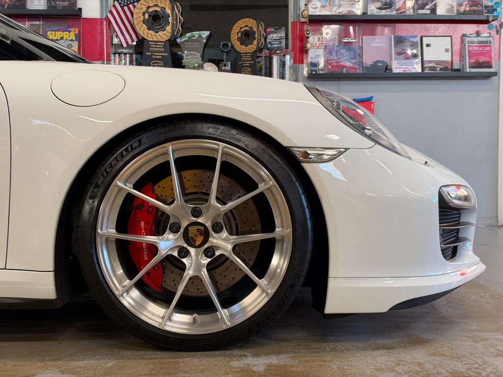 2014 Porsche 911 Turbo Coupe AWD photo 11 of 24