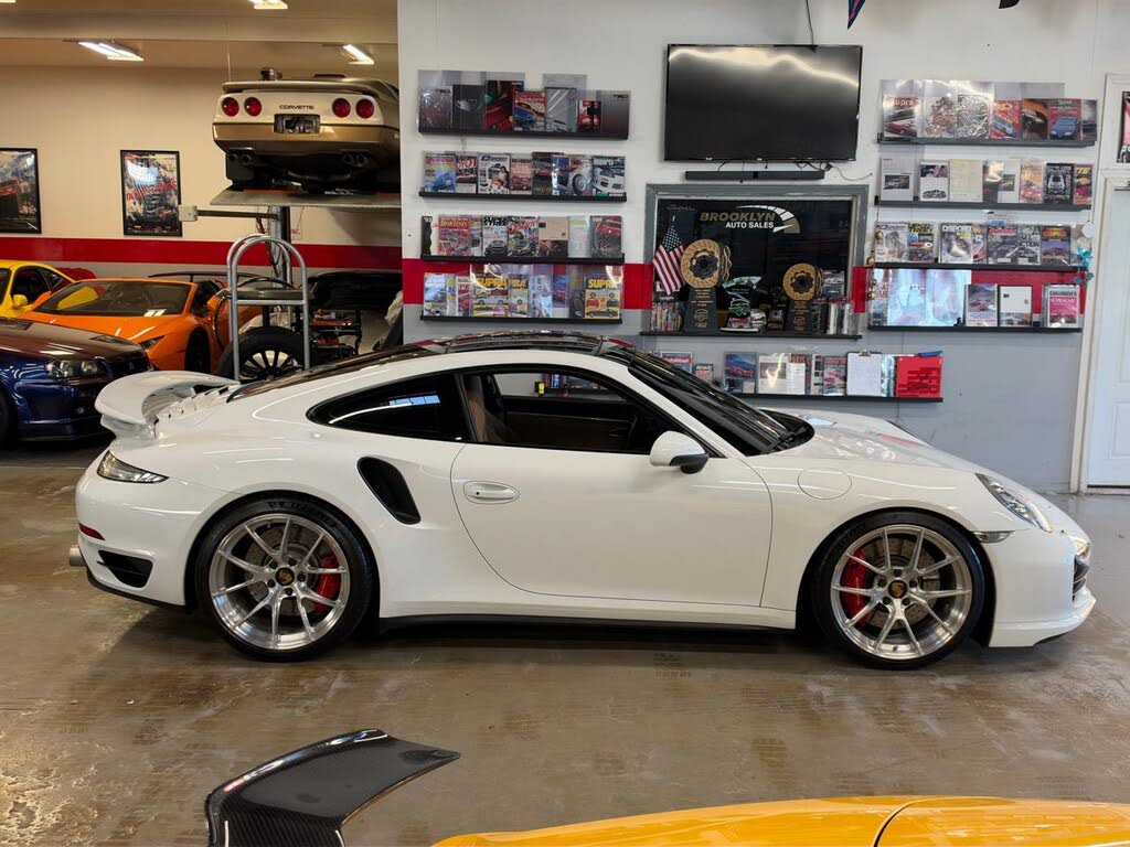 2014 Porsche 911 Turbo Coupe AWD photo 5 of 24