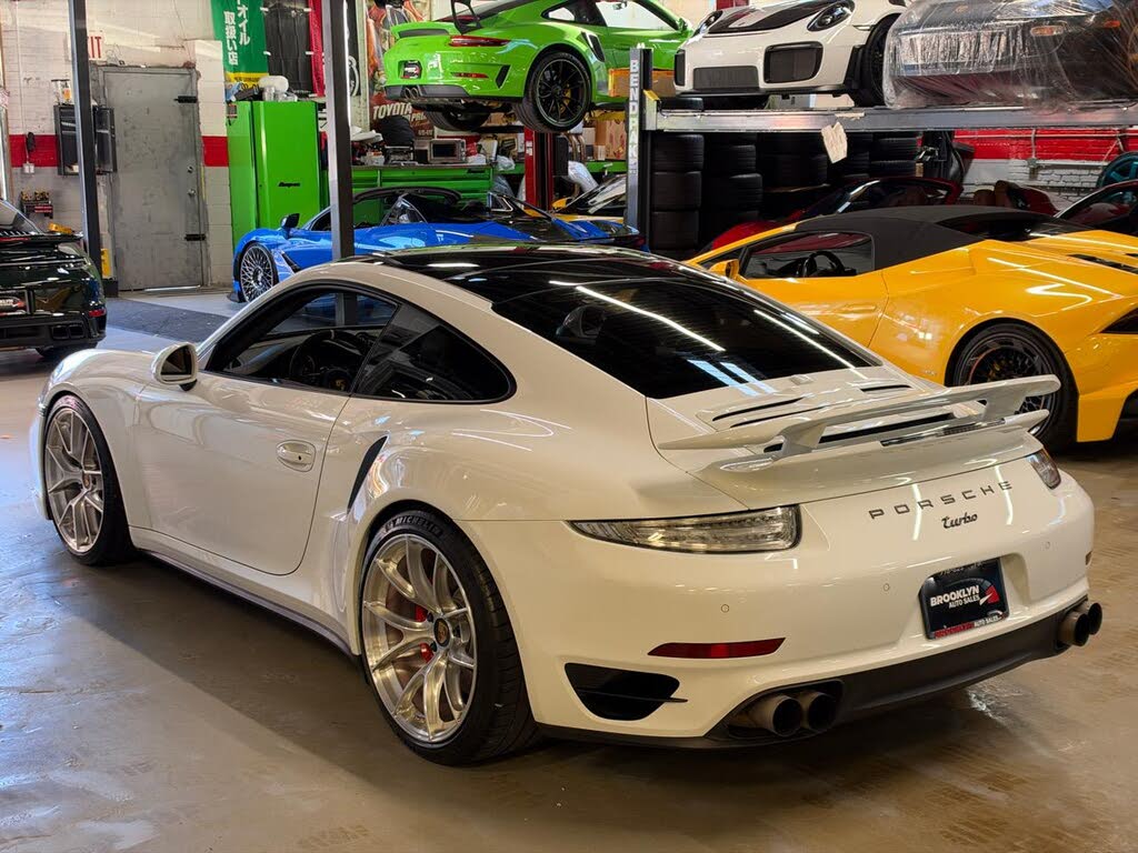 2014 Porsche 911 Turbo Coupe AWD photo 9 of 24