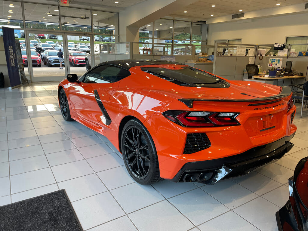 2027 Chevrolet Corvette Stingray 1LT Coupe RWD photo 7 of 24