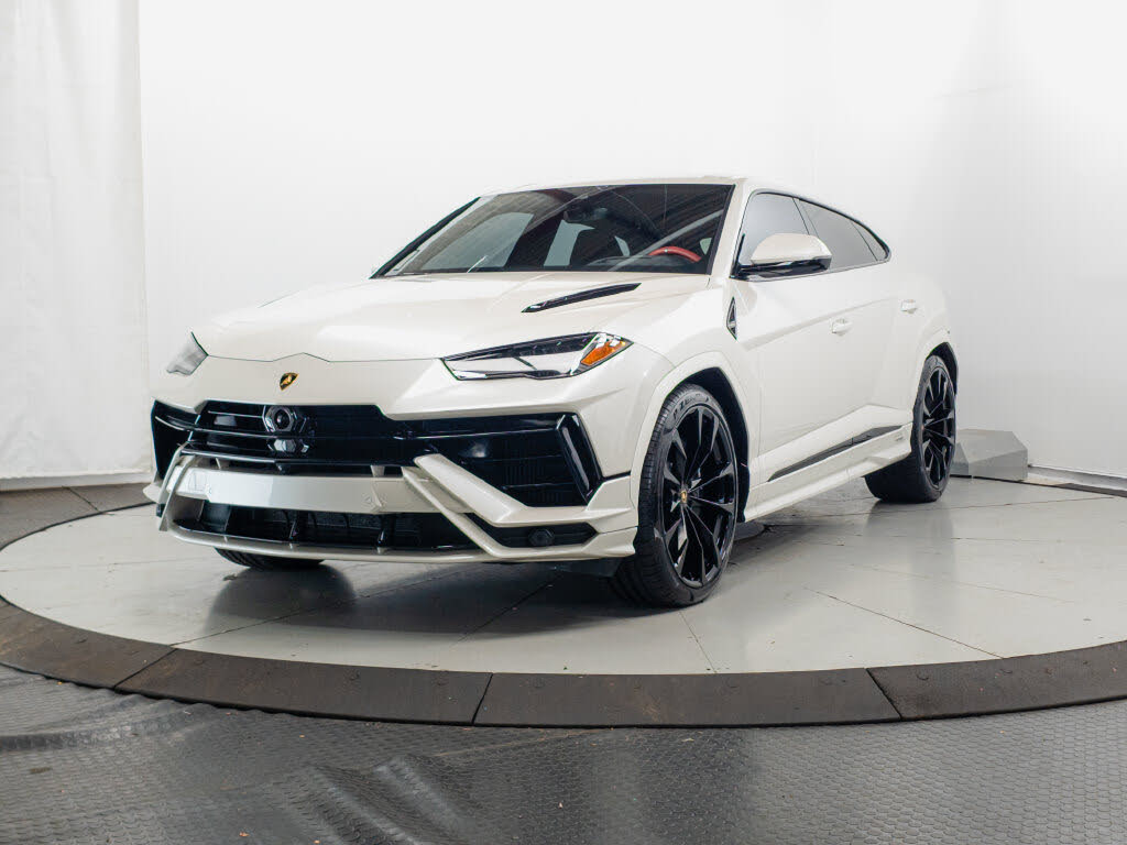 2023 Lamborghini Urus S AWD photo 3