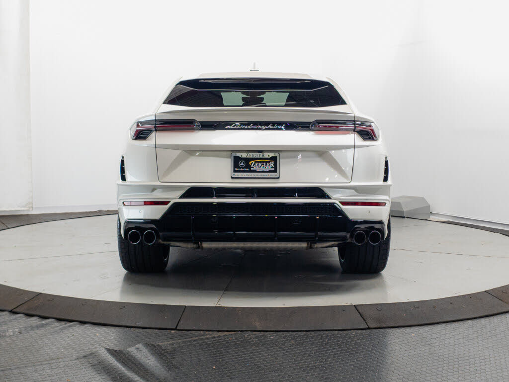 2023 Lamborghini Urus S AWD photo 24
