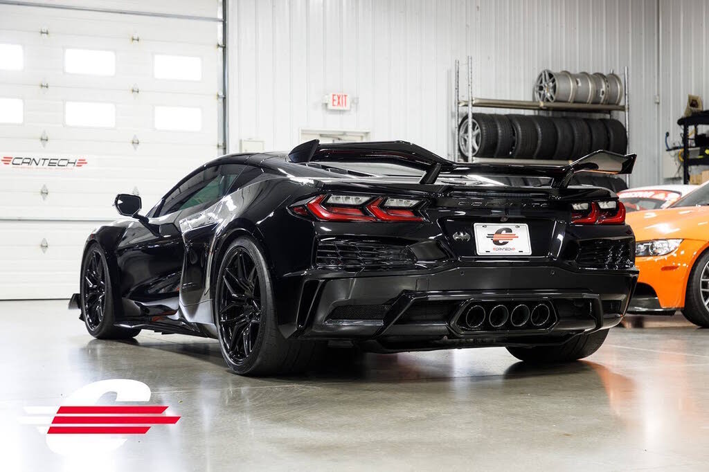 2023 Chevrolet Corvette Z06 3LZ Coupe RWD photo 5