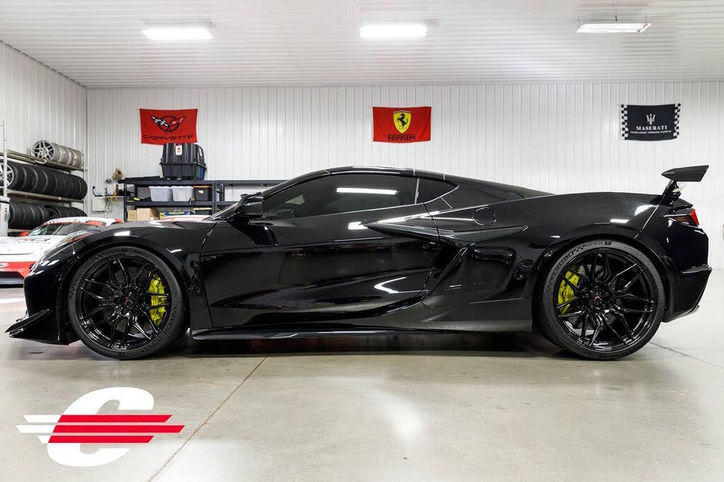 2023 Chevrolet Corvette Z06 3LZ Coupe RWD photo 6
