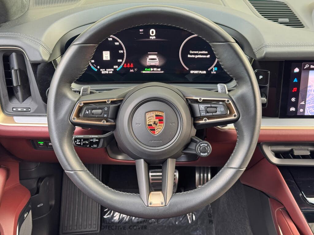 2024 Porsche Cayenne Turbo GT AWD photo 21