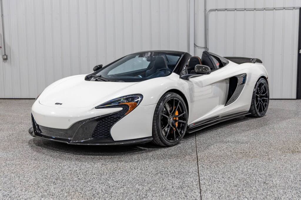2016 McLaren 650S Spider photo 2