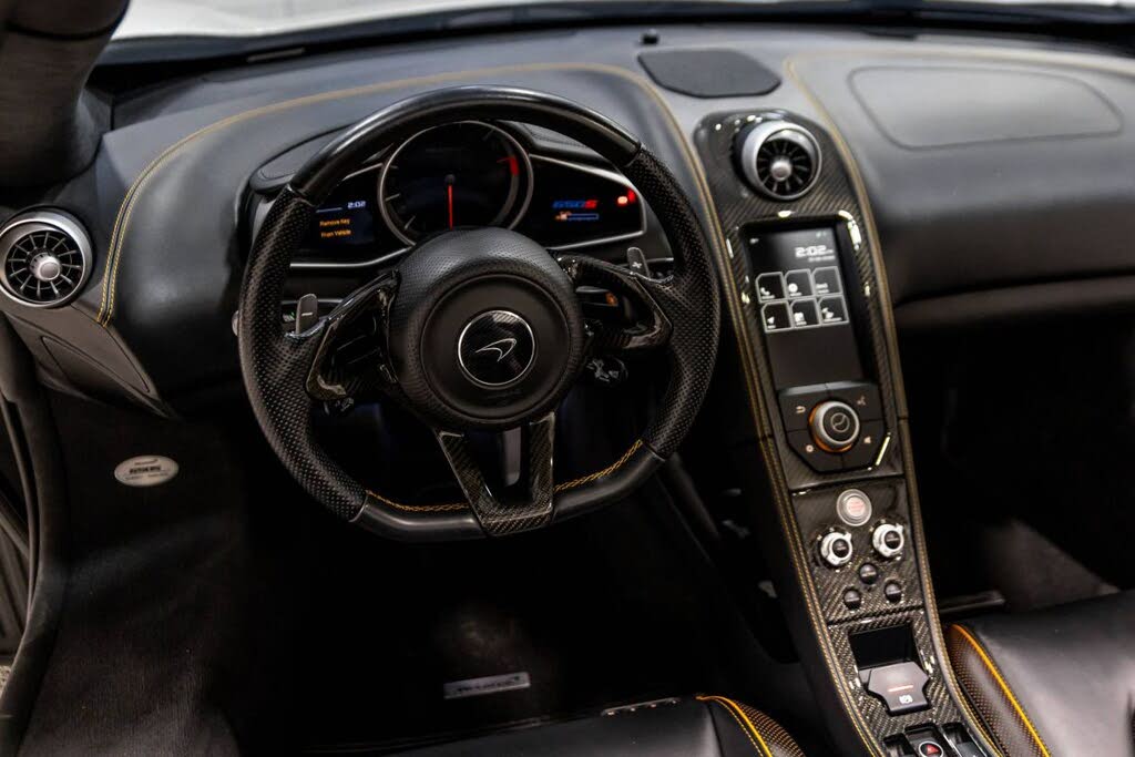 2016 McLaren 650S Spider photo 9