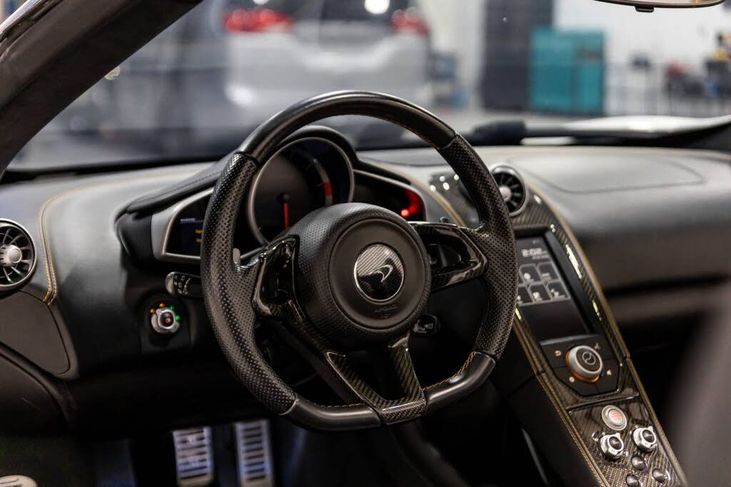 2016 McLaren 650S Spider photo 10