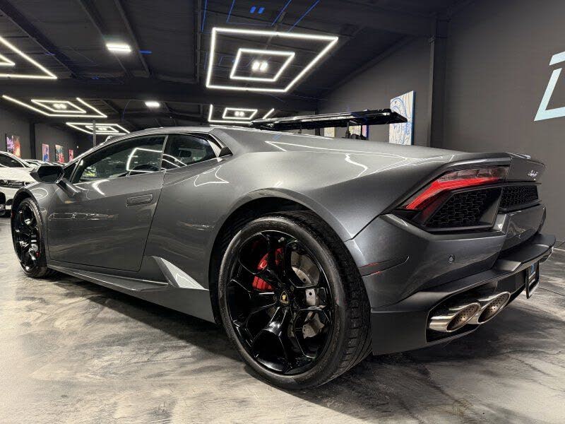 2018 Lamborghini Huracan LP 580-2 Coupe RWD photo 7