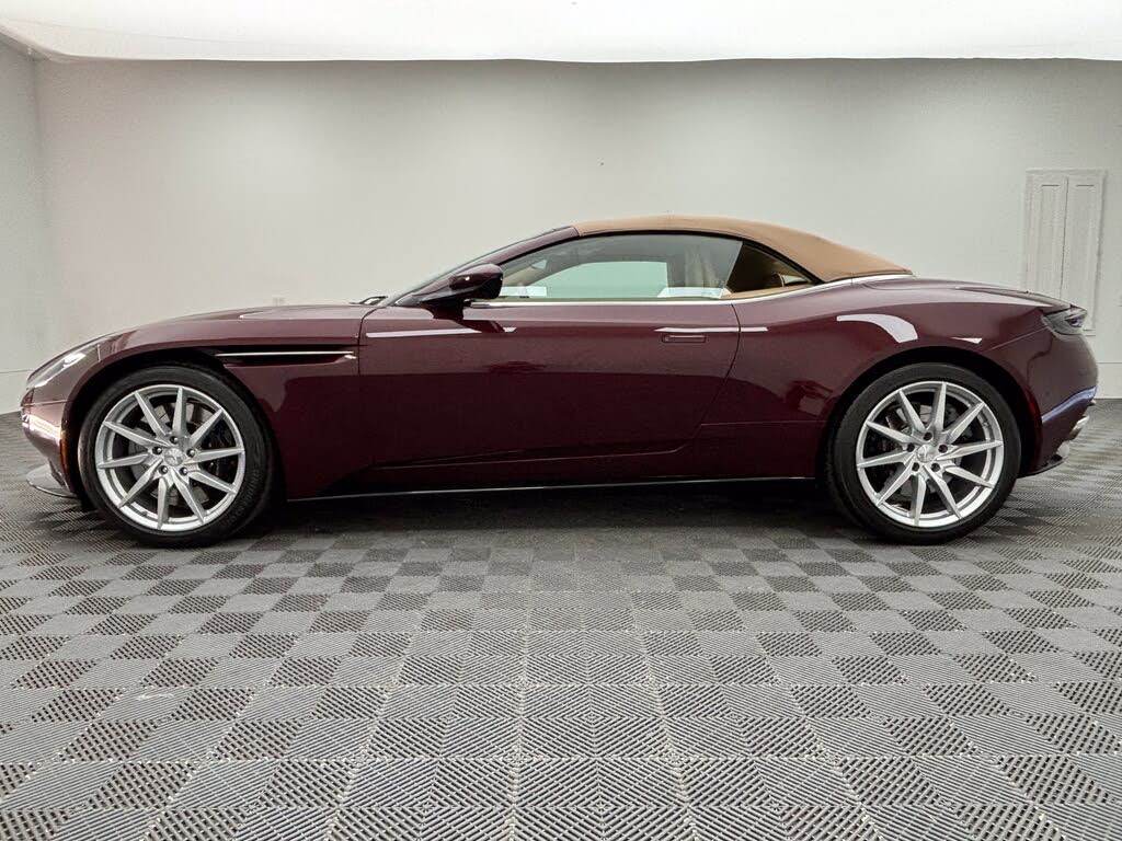 2019 Aston Martin DB11 V8 Volante Convertible RWD photo 12