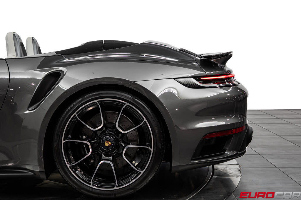 2022 Porsche 911 Turbo Cabriolet AWD photo 18 of 24