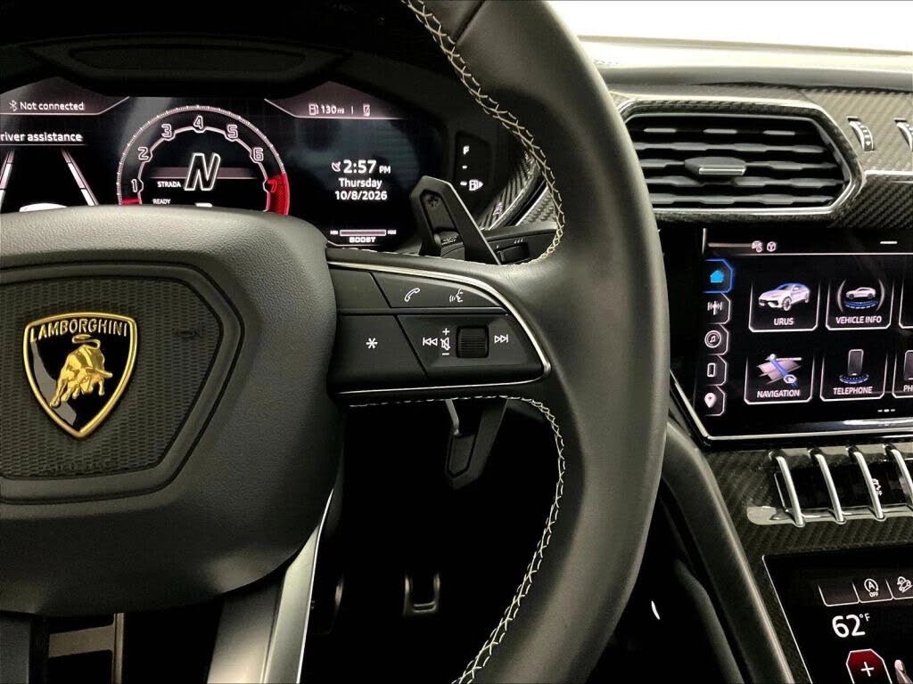 2024 Lamborghini Urus S AWD photo 21