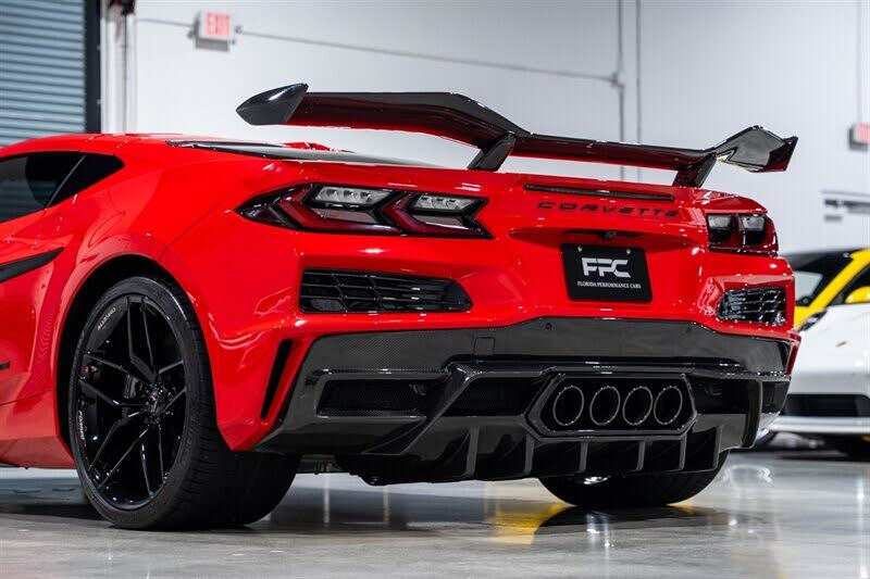 2025 Chevrolet Corvette Z06 3LZ Coupe RWD photo 14