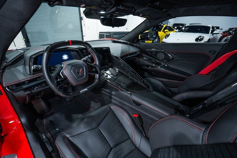 2025 Chevrolet Corvette Z06 3LZ Coupe RWD photo 18
