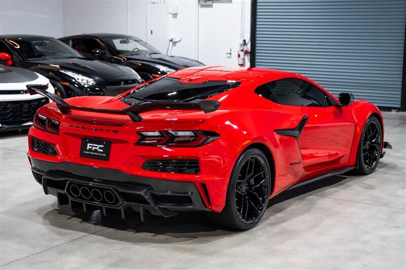 2025 Chevrolet Corvette Z06 3LZ Coupe RWD photo 6