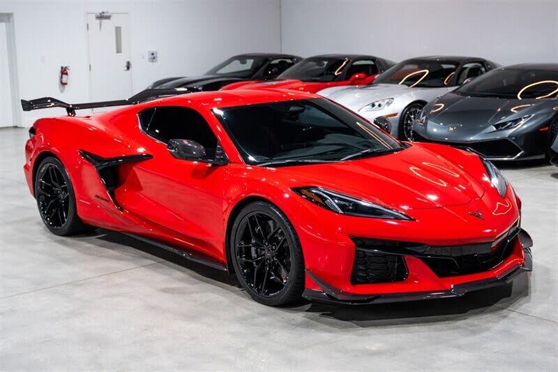 2025 Chevrolet Corvette Z06 3LZ Coupe RWD photo 8