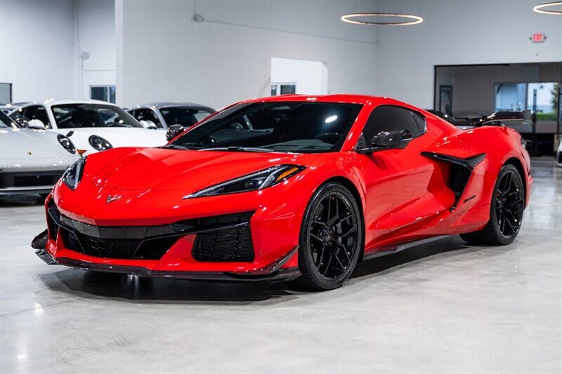2025 Chevrolet Corvette Z06 3LZ Coupe RWD photo 10