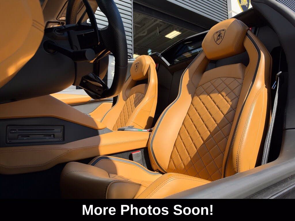 2018 Lamborghini Aventador LP 740-4 S Coupe AWD photo 4