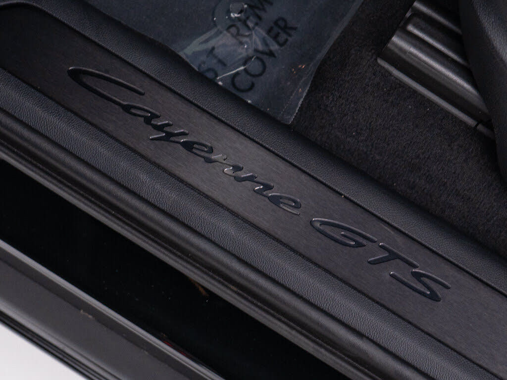 2026 Porsche Cayenne Coupe GTS AWD photo 13