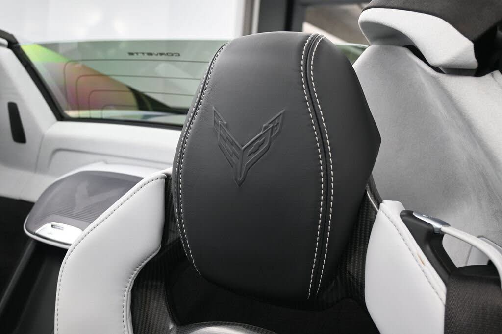 2024 Chevrolet Corvette Z06 3LZ Convertible RWD photo 13