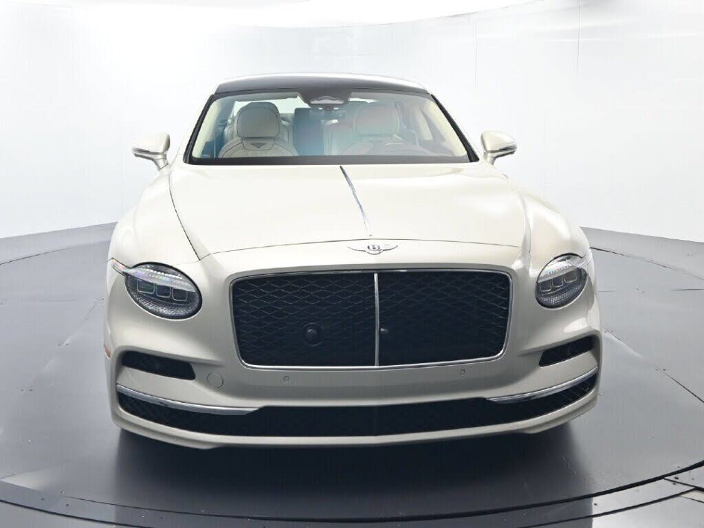 2027 Bentley Flying Spur photo 14