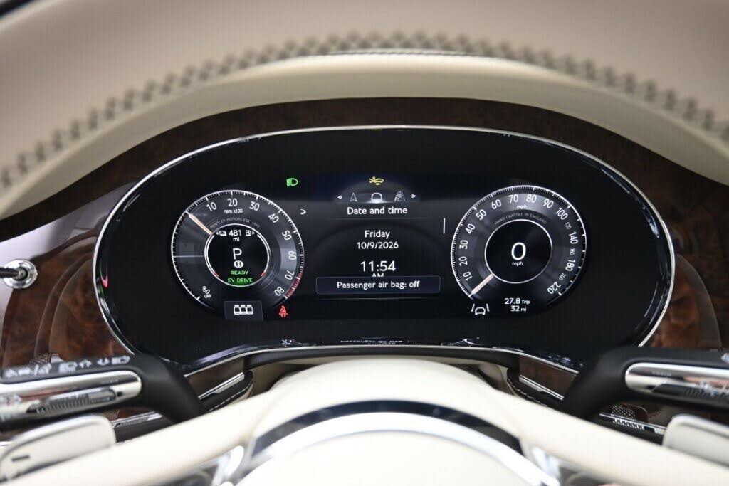 2027 Bentley Flying Spur photo 22