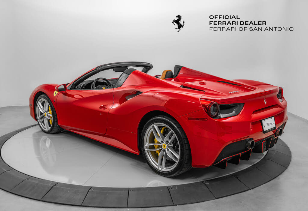 2018 Ferrari 488 Spider RWD photo 13
