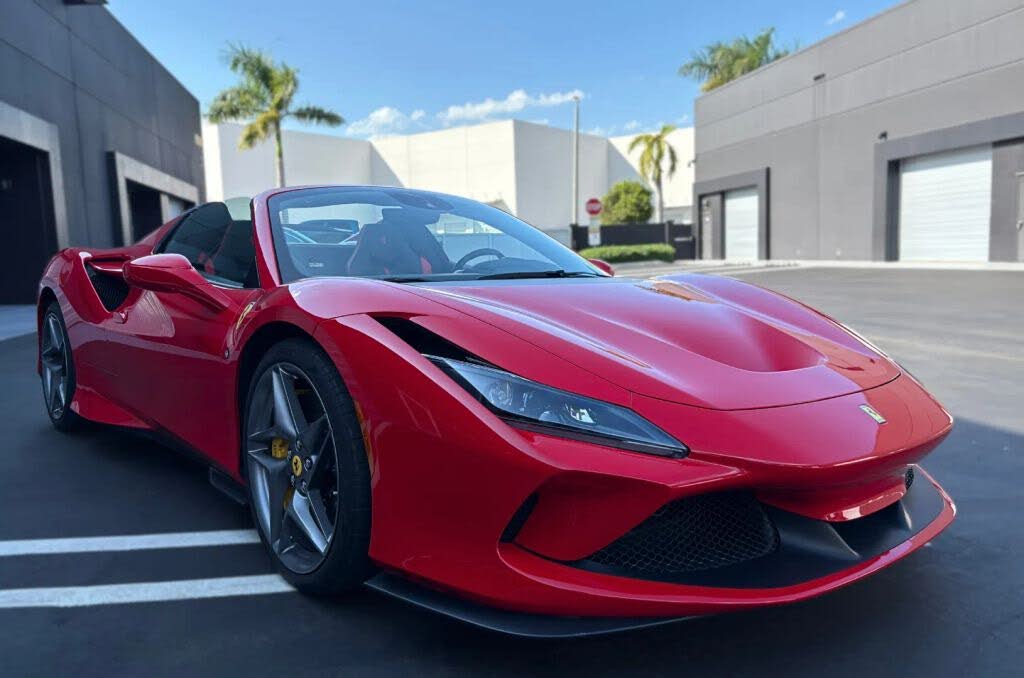 2022 Ferrari F8 Spider RWD photo 4