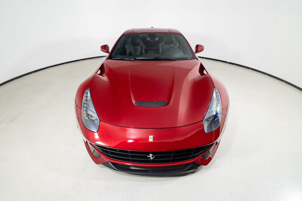 2015 Ferrari F12 Berlinetta Coupe photo 4 of 24