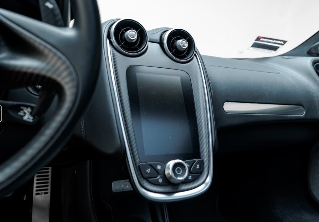 2023 McLaren GT RWD photo 23